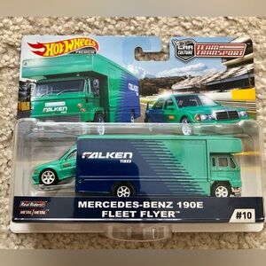 Hot Wheels Mercedes Benz 190E Fleet Flyer Falken Car Culture Team Transport